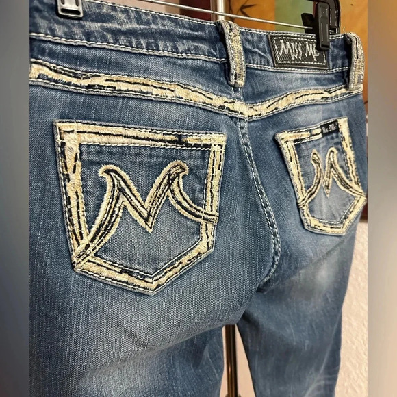 Miss Me distressed/rigged jeans size 27/33 - Picture 7 of 13